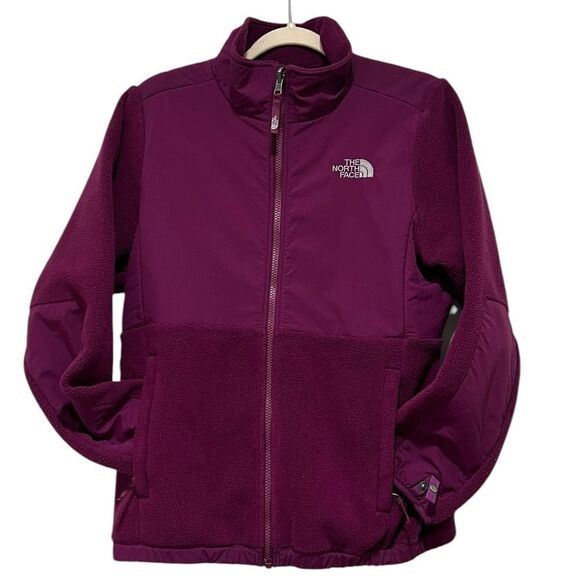 The North Face Berry Classic Fleece Jacket, Girls size 18 (women’s small) - Picture 1 of 9